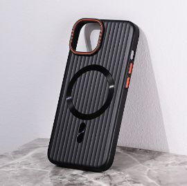 Slika Torbica Magsafe Stripe za iPhone 14 6.1 crna