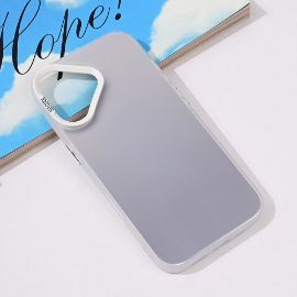 Slika Torbica Clear za iPhone 16 6.1 srebrna