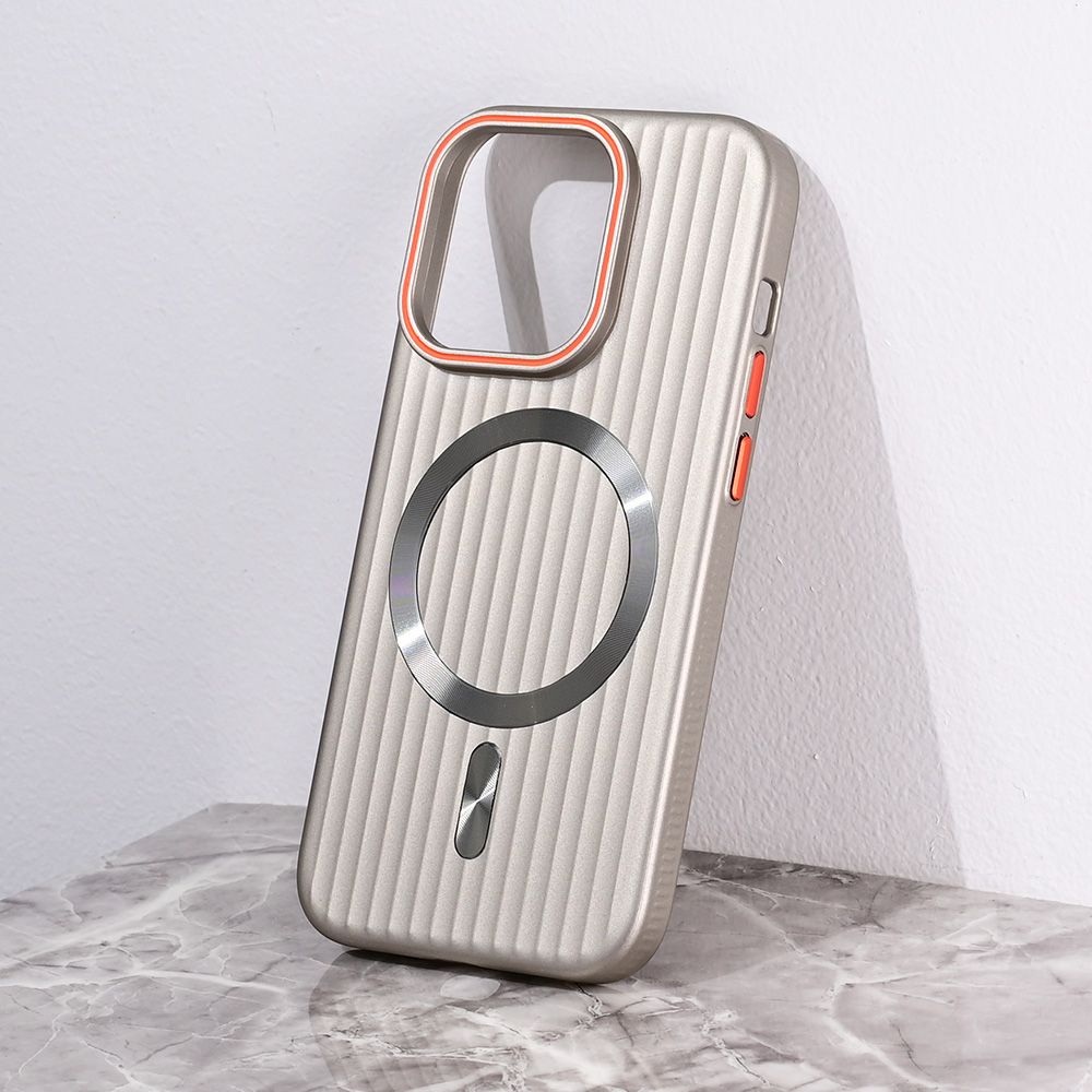 Torbica Magsafe Stripe za iPhone 13 Pro 6.1 siva