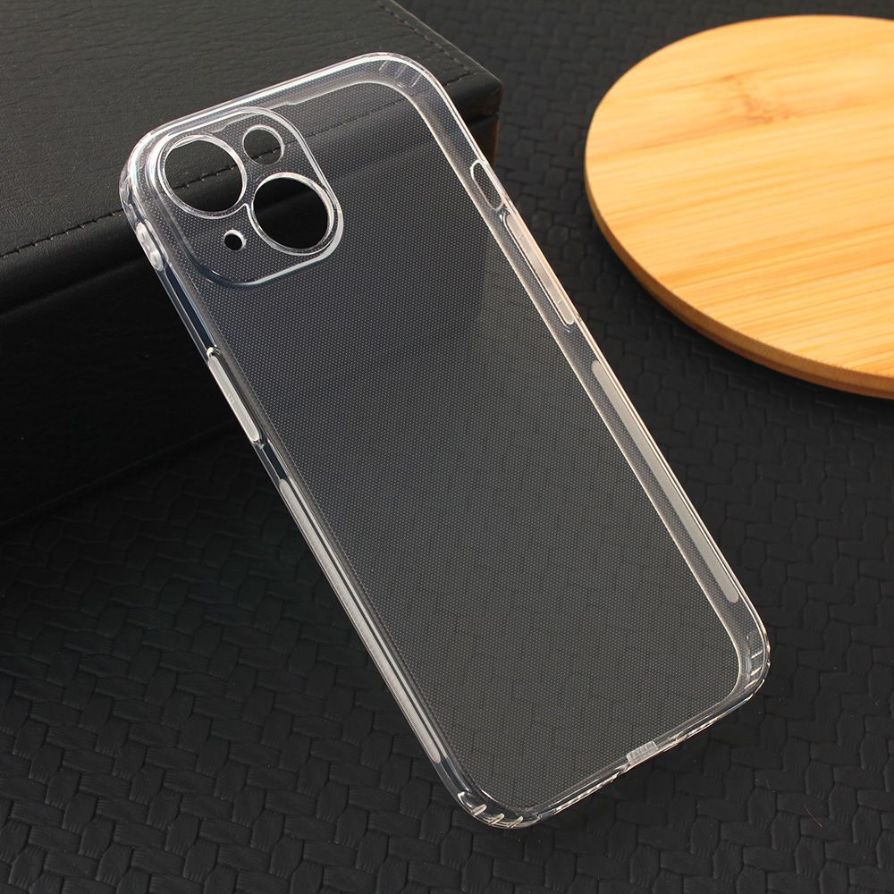 Torbica silikonska Ultra Thin with pluggy za iPhone 15 6.1 transparent