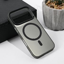 Slika Torbica Magsafe Clear za iPhone 17 Pro 6.3 crna