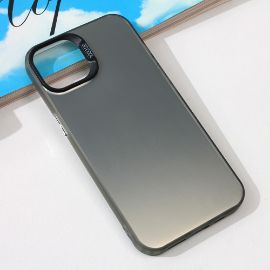 Slika Torbica Clear za iPhone 15 6.1 crna