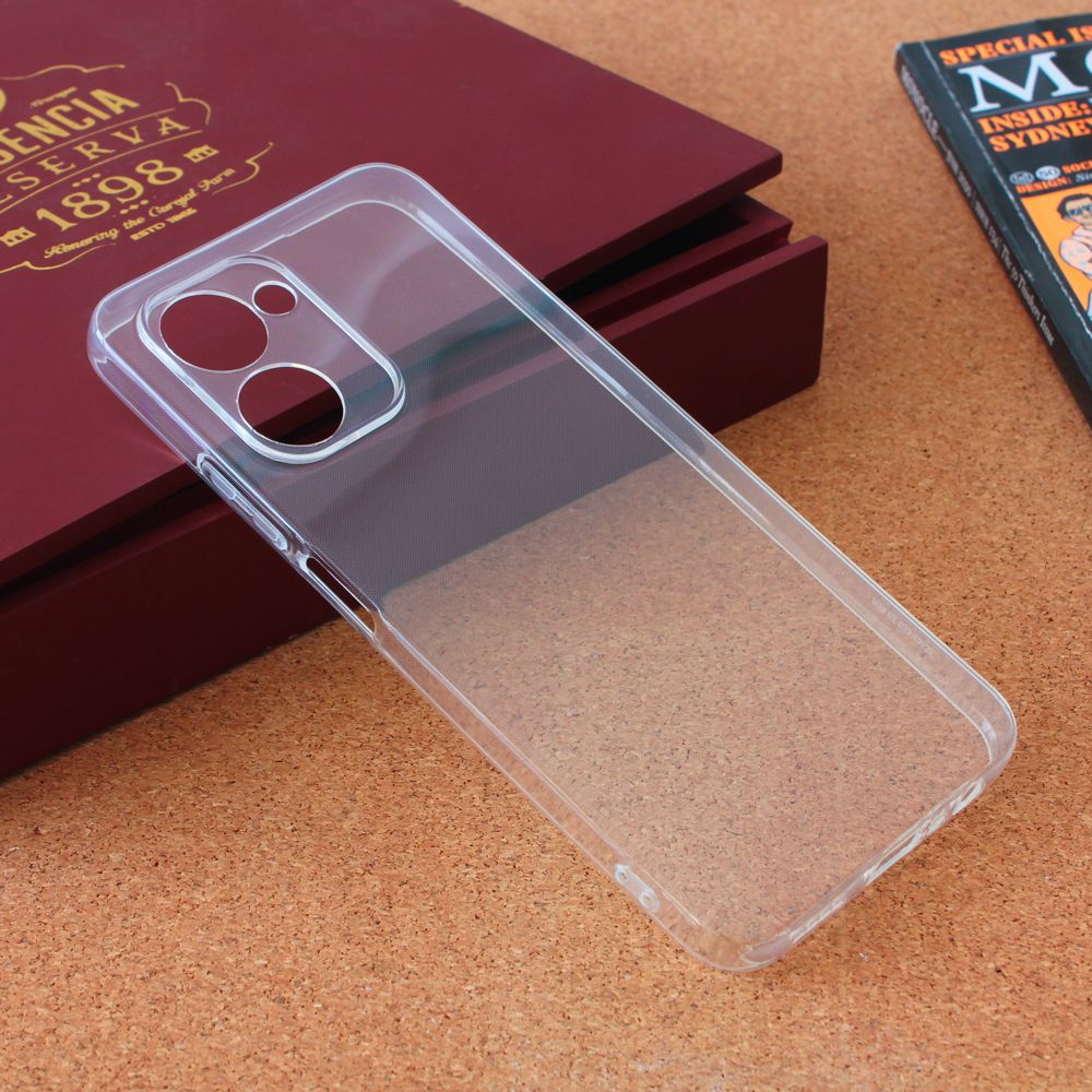 Torbica silikonska Ultra Thin za Realme C33 transparent