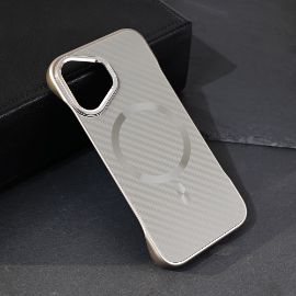Slika Torbica Magsafe Carbon za iPhone 16 6.1 siva