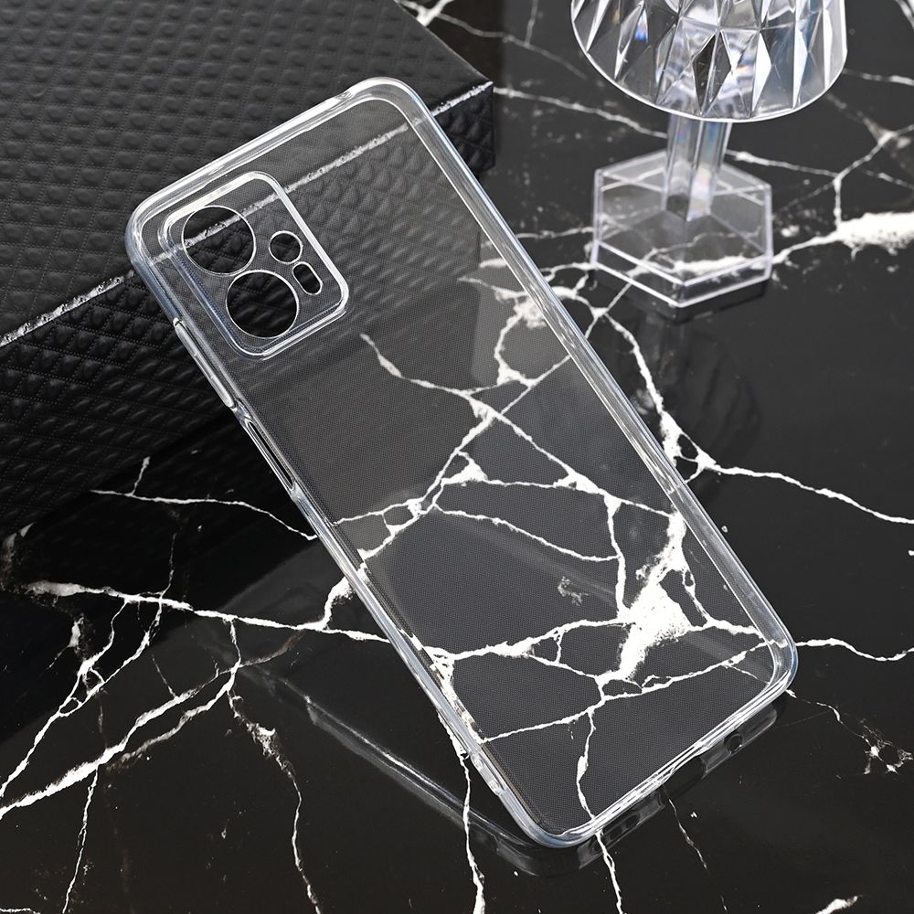 Torbica silikonska Ultra Thin za Motorola Moto G13 transparent